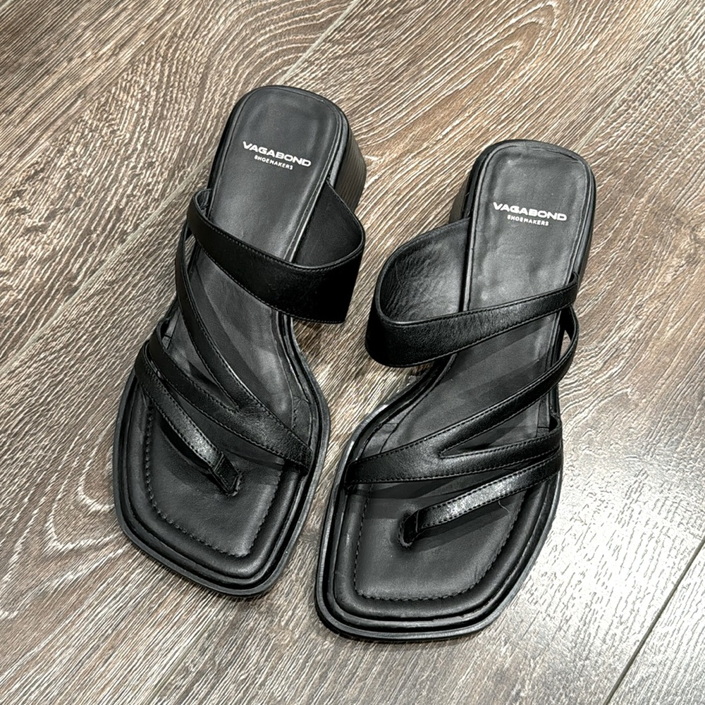 Vagabond Sandals | Black | Size 38